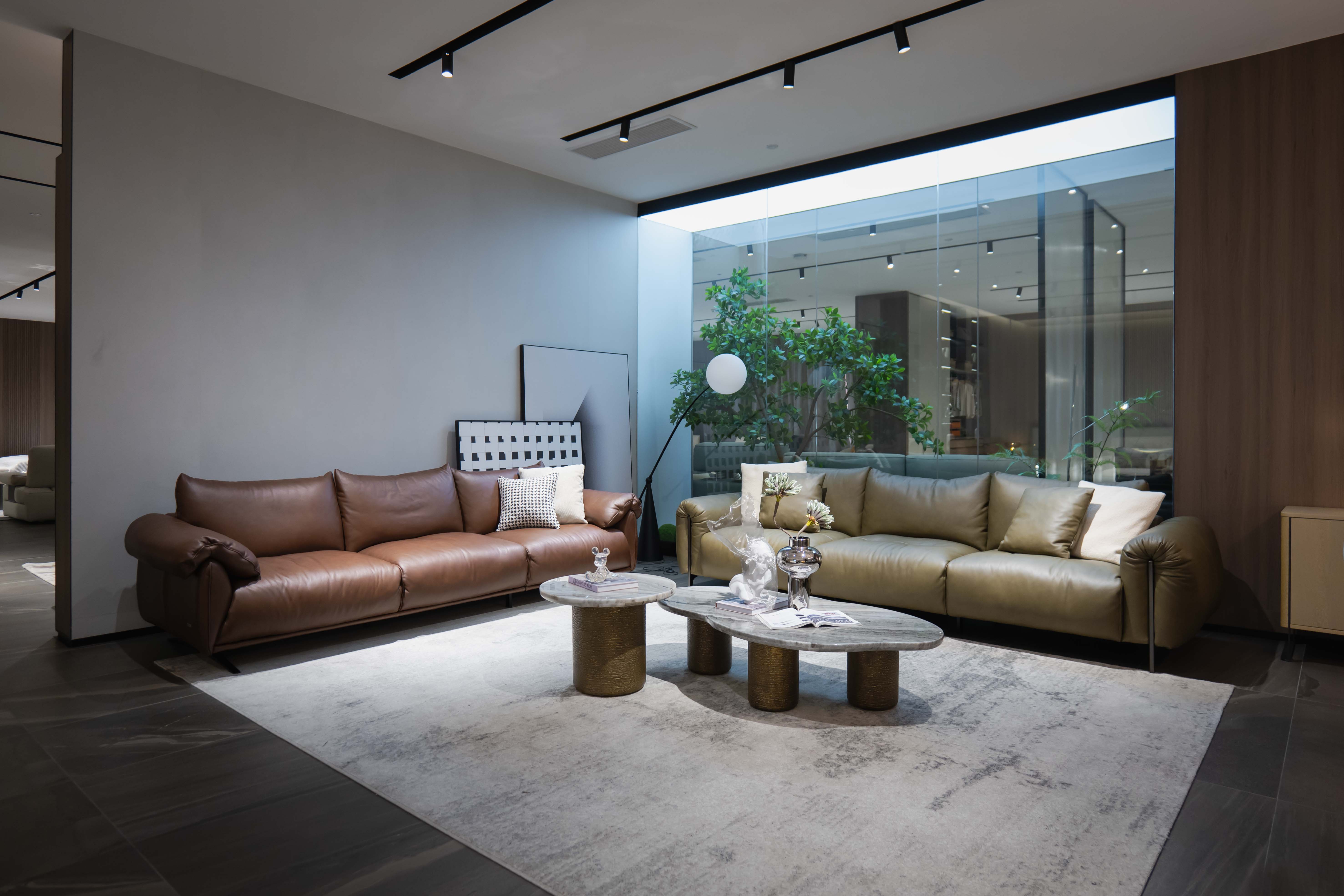 The combination of art and life